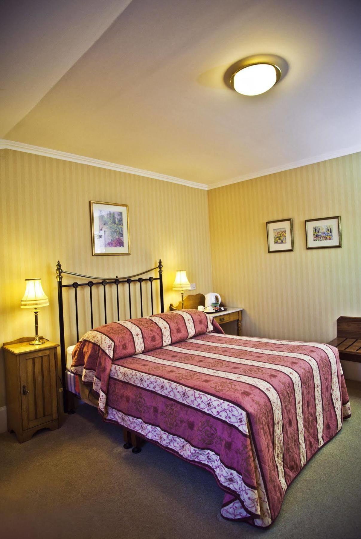 Adria House Hotel Edinburgh Bagian luar foto